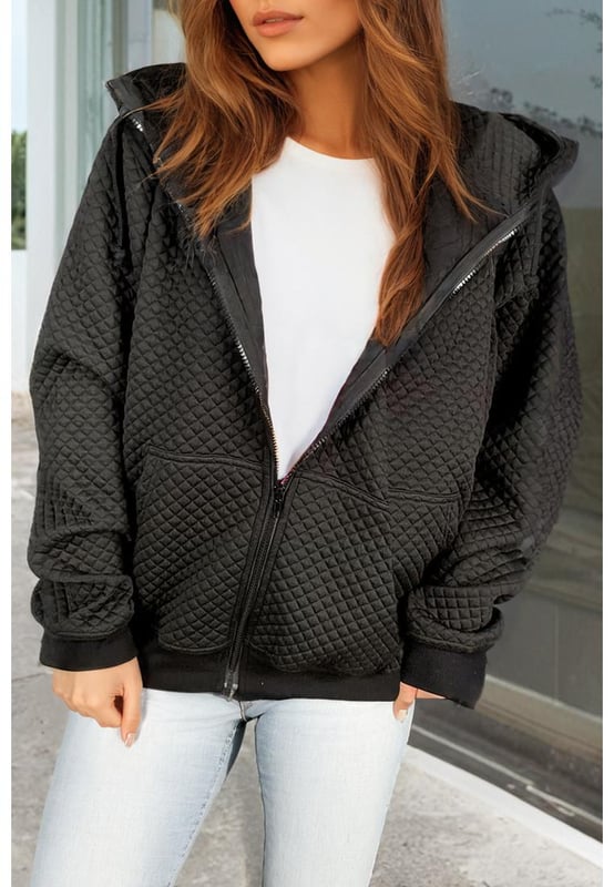 Textured and cozy quilted jacket
  Stylish hood for added warmth
  Convenient side pockets
  Easy zip
  up closure
  Available in a variety of sizes
Material: 97% Polyester 3% Elastane