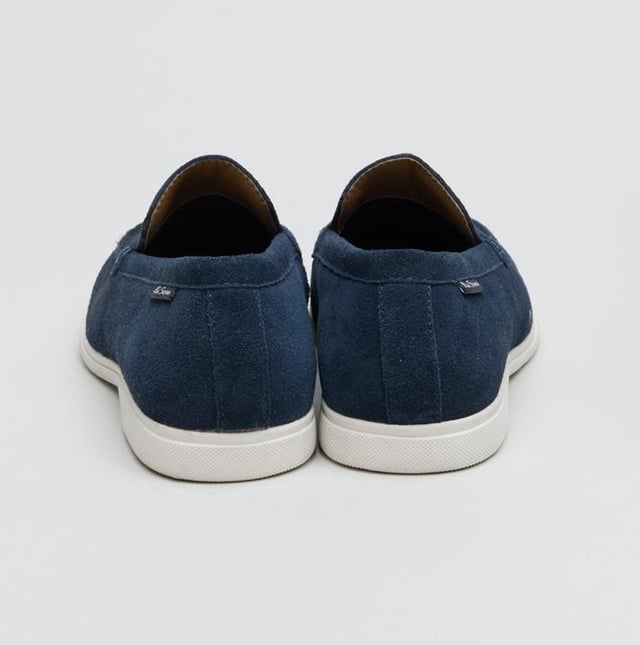 Ben Sherman Amarillo Suede Men's Navy Loafers The Ben Sherman suede summer loafer. Elevate your look with this smart casual navy slip on suede loafer. Cushioned insock and comfortable, flexible rubber sole.