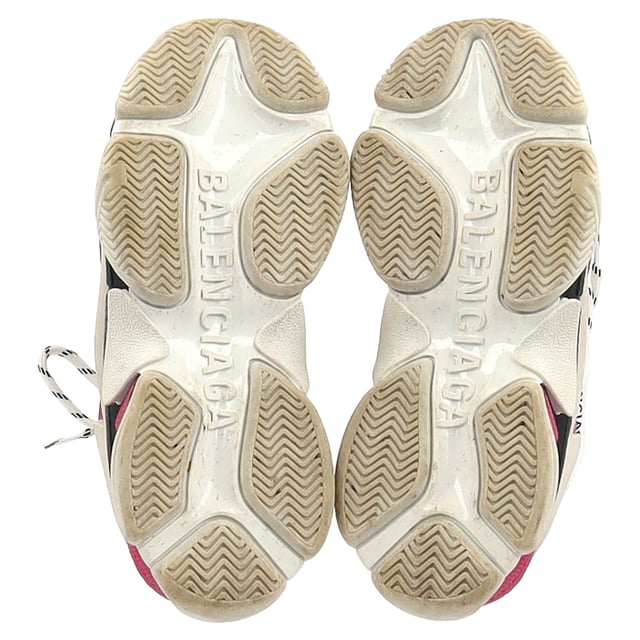 VINTAGE, RRP AS NEW
The Balenciaga Triple S Sneakers in Pink and White Polyester offer a bold, statement-making design with a mix of soft pink and crisp white hues for a striking, contemporary look. Known for their chunky silhouette, these sneakers provide both comfort and high fashion, making them a must-have for fashion-forward women. The oversized design and layered soles bring a unique edge, while the color combination adds a playful yet chic vibe to your outfit. Pair them with relaxed denim, a graphic tee, and a leather jacket for an effortlessly cool street-style look, or style them with a mini skirt for a bold contrast that makes a statement.

Balenciaga Triple S Sneakers in Pink and White Polyester

Condition: Very good
Signs of wear: Minor markings, Lightly used but very well maintained. Minor mark at soles & creasing, light scuffing at the soles and heels.
Packaging: Dust bag
Color: Multicolor
Material: Polyester
Size: EU | 39
Measurements: Heel height: 70; Insole length: 330
SKU: BAPUGBSH458697W
