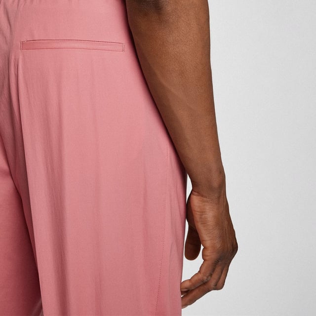 Mens Boss F-Fraye Trousers in pink.- Elasticated waistband.- Side pockets.- Ref: 50468920691