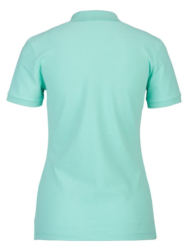 Sportliches Poloshirt mit klassischem Polokragen und dezentem Logo-Patch. Der Baumwoll-Elasthan-Mix sorgt für hohen Tragekomfort und eine perfekte Passform.