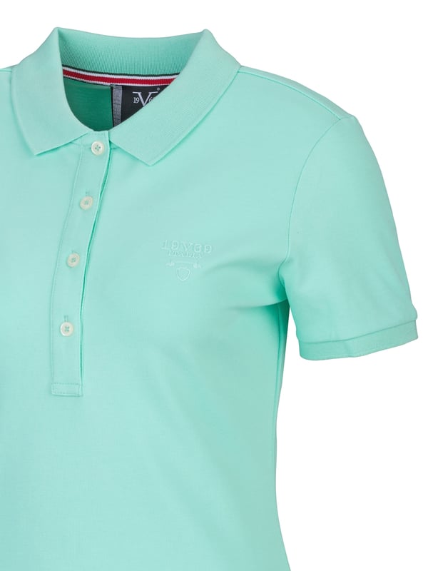 Sportliches Poloshirt mit klassischem Polokragen und dezentem Logo-Patch. Der Baumwoll-Elasthan-Mix sorgt für hohen Tragekomfort und eine perfekte Passform.