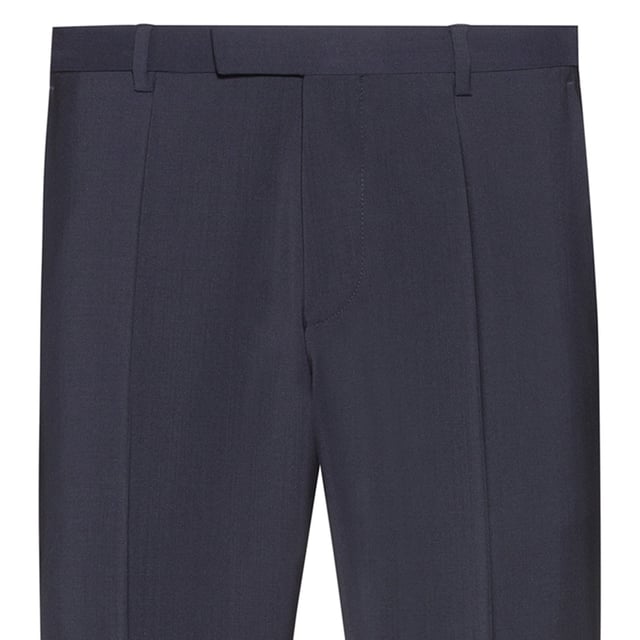 Mens Hugo Simmons181S Trousers in dark blue.- Hook and zip closure.- Side pockets.- Belt loops.- Regular fit.- Ref: 50379583401