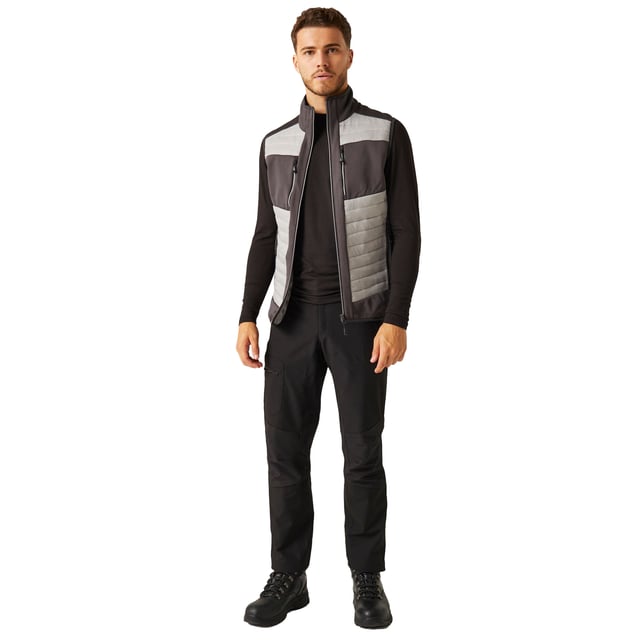 90% Polyester, 10% Elastane. Fabric: Extol Stretch, Knitted. Design: Contrast Colour, Reflective Detail. 37gsm. Fabric Technology: Insulating, Showerproof, Thermal, Warmloft, Water Repellent. Access For Decoration, Bound Armholes, Chin Guard, Cut Out Label, Elasticated Arm Holes, Inner Zip Guard, Panelled. Neckline: Bound, Elasticated, Funnel Neck. Sleeve-Type: Sleeveless. Pockets: 2 Chest Pockets, 2 Front Pockets, Zip. Fastening: Full Length, Zip. Hem: Bound, Elasticated. Sustainability: Ethical Trading Initiative, GRS Certified, Made from Recycled Materials, REACH, Sustainable Materials. XS: 36 in. S: 38 in. M: 40 in. L: 42 in. XL: 44 in. XXL: 48 in. 3XL: 51 in.