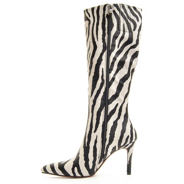 Bequemer Damenstiefel. Bequemer Sitz. Gepolsterte Innensohle. Rutschfeste Sohle. Verstärkte Nähte. Hergestellt von anderen Marken für unsere Marke.