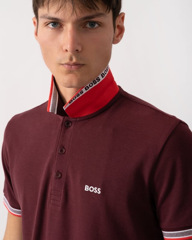 A signature polo shirt by BOSS Menswear, cut to a regular fit. Featuring contrast tipping and a logo at the left chest, this short-sleeved polo shirt is designed in cotton piqué and detailed with further BOSS branding at the undercollar.
Regular fitFlat-knit collarNumber of buttons: 3Short sleevesFlat-knit cuffsStandard length
100% Cotton
50469055