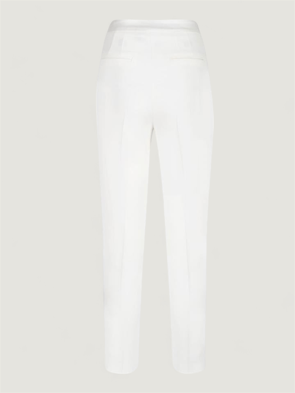 Paspelhose mit Satin-Garni-Detail