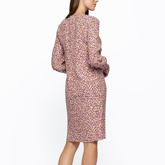 Damesjurk Boss C_Delaca.- Ronde hals.- Lange mouwen.- Ritssluiting. Materiaal: 100% viscose. Ref: 50471209985.