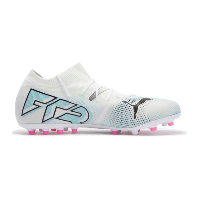 "Experience elite performance with the Puma Future 7 Match MG Men's White Football Boots. Designed for dynamic play on various surfaces, these boots combine innovative technology with a sleek, modern aesthetic to help you dominate the pitch. The advanced engineering ensures a lightweight feel without sacrificing durability, while the adaptive fit supports optimal control and quick movements.
Key Features
Multi-Ground Traction: 

Engineered outsole delivers exceptional grip on both natural and artificial surfaces, ensuring stability during rapid changes of direction.


Lightweight Construction: 

Crafted from high-quality materials for a near-barefoot feel that boosts speed and agility.


Adaptive Fit: 

Ergonomic design hugs the foot securely, enhancing ball control and responsiveness for precise touches.


Innovative Design: 

Strategic lacing and modern silhouette not only offer a secure lockdown but also add a contemporary edge to your look.


Sleek White Aesthetic: 

A bold, clean finish that stands out on the pitch, combining style with performance.


Elevate your game with these high-performance football boots that deliver both comfort and precision, whether you're dribbling past defenders or striking a winning goal."