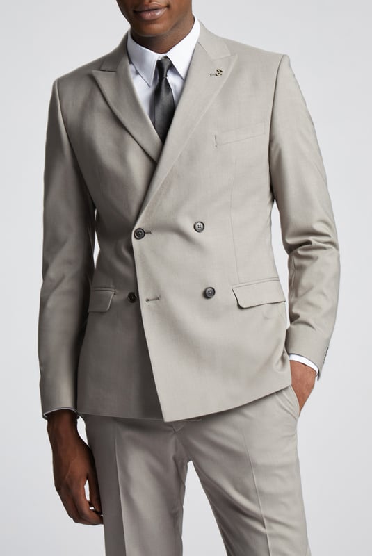 Founded in Texas in 1920, and re-emerging as a menswear favourite in the UK in the 70s, Farah's storied history has seen it a key player in the signature style of Mods, Rude Boys, Casuals, and the 90s music scene - so the brand knows a thing or two about crafting well-constructed, versatile clothing.Discover sharp suiting from a true menswear titan, informed by decades of tailoring expertise.