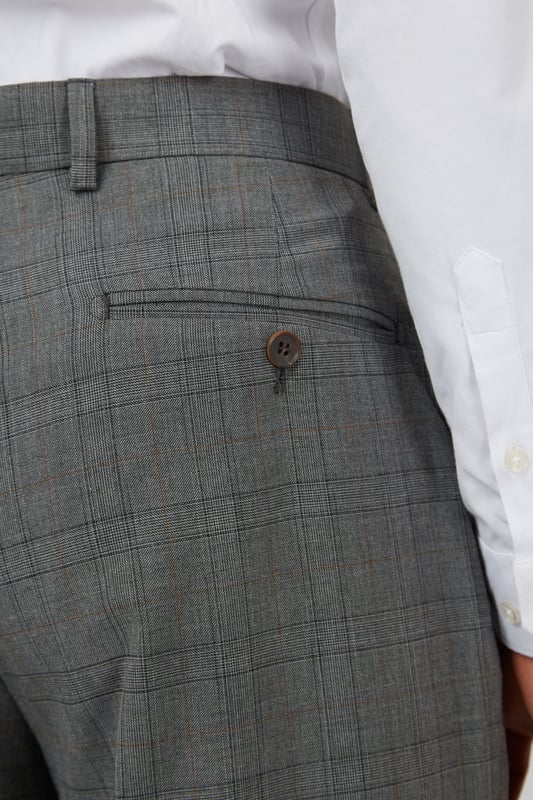 These check trousers are great for any occasion. 72% Polyester 25% Viscose 3% Elastane