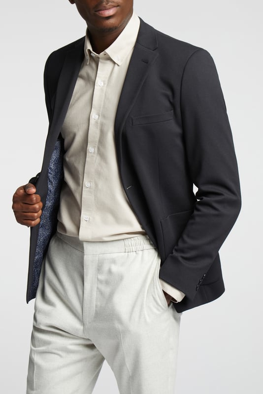 Limehaus is a design-led menswear brand with a versatile range of slim-fit suits, created for the charismatic. Sharp, slim silhouettes and creative use of colour exude a modern attitude, cementing the brand as an eclectic menswear frontrunner. Limehaus is dedicated to providing the ultimate fashion-conscious wardrobe with a clear sense of British style.