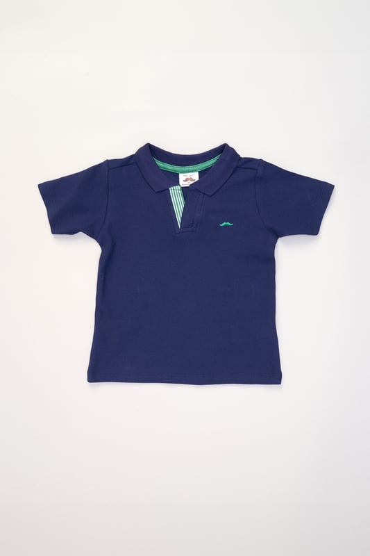 Polo Shirt and Belted Shorts Outfit Set Get your little one ready for summer fun with this cool polo shirt and belted shorts set from Little Gent! Perfect for holidays and sunny adventures, this outfit is comfy, easy to wear, and super stylish. Whether it's a day at the beach or a laid back event, it’s made for comfort and fun!