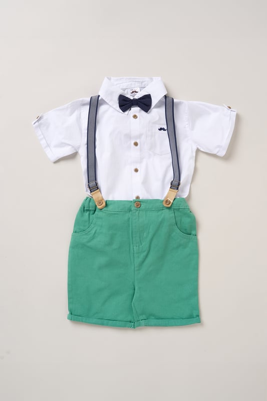 Bodysuit Shirt, Shorts and Braces Outfit Set Dress your little one to impress with this delightful set from Little Gent. Featuring a shirt bodysuit, bowtie, and shorts with attached braces. Perfect for special occasions or stylish outings, your little one will look effortlessly dapper and be ready to steal the spotlight!