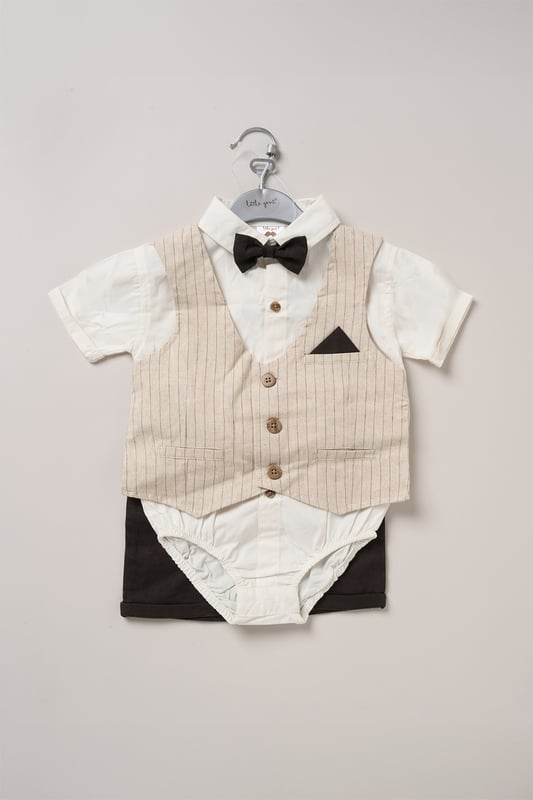 Get your little one ready for summer events and holidays with this adorable set from Little Gent! Featuring a bodysuit shirt with a mock waistcoat, matching shorts, and a dapper bowtie, it’s topped off with a cute decorative pocket square. Stylish and comfy, it’s perfect for making special memories in.