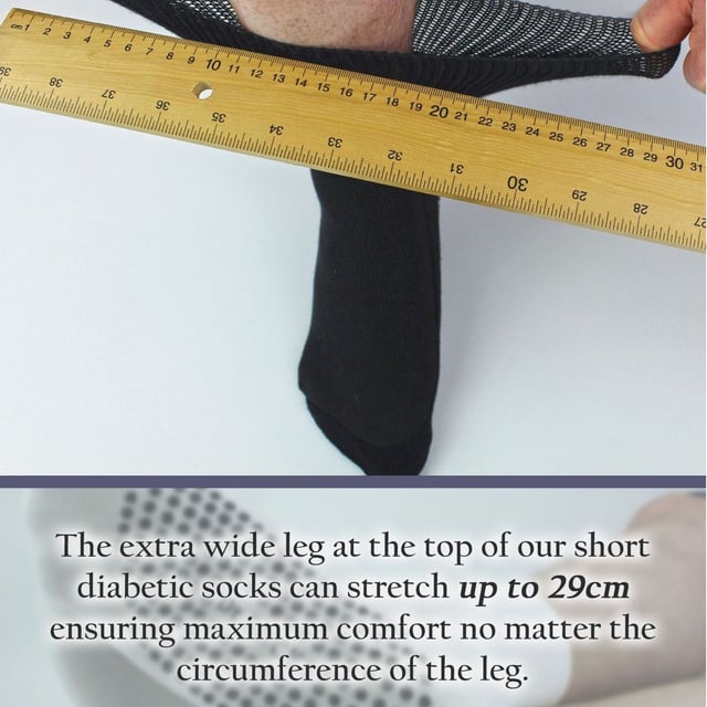 Dr.Socks 4er-Pack Kurze Bambus-Diabetikersocken mit Grips: Dr.Socks ist eine Marke, die darauf abzielt, Innovationen zu schaffen, um Ihre Füße komfortabel zu halten. Wir glauben an die Wichtigkeit, auf Ihr Wohlbefinden zu achten. Durch die Verwendung hochwertiger Materialien kann Dr.Socks einige der besten Socken herstellen, die dabei helfen, gesundheitliche Probleme, die unsere Füße betreffen, zu lindern. Bambus ist bekannt dafür, luxuriös weich und bequem zu sein und ist überlegen gegenüber Baumwolle. Seine natürlichen feuchtigkeitsregulierenden Eigenschaften helfen, die Füße schweißfrei zu halten, was die Atmungsaktivität und den gesamten Komfort verbessert. Diese Socken sind zudem mit rutschfesten Griffpunkten an der Sohle ausgestattet, um maximalen Halt auf harten Oberflächen wie Holz und Laminat zu gewährleisten, was sie ideal für entspannte Stunden zu Hause macht. Diese Socken sind besonders für Menschen mit Diabetes geeignet, die an schlechter Durchblutung oder geschwollenen Knöcheln leiden. Das kurze Knöchel-Design ist perfekt gefertigt und ideal für zusätzlichen Komfort bei warmem Wetter. Dr.Socks Diabetikersocken bestehen aus 43% Viskose aus Bambus, 40% biologischer Baumwolle, 12% Polyester, 3% Polyamid und 2% Elasthan und sind in Schwarz oder Weiß erhältlich. Sie sind in 4 Größen verfügbar: 4-7 UK, 6-8 UK, 9-11 UK und 12-14 UK und sind sicher maschinenwaschbar. Zusätzliche Produktdetails: Dr.Socks Bambus-Diabetikersocken 4 Paare pro Packung Rutschfeste Gripper Kurze Knöchelhöhe Superweiche Bambusfasern Extra breiter, nicht elastischer Bund Gerippte Design Socken Handverknüpfte, glatte Zehen Diabetikerfreundlich.