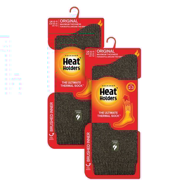 Calcetines térmicos originales Heat Holders para hombre: Mantén los pies calientes en los días más fríos y ponte este par de Heat Holders Original Thermal Sock. Lo último en calcetines térmicos. Los calcetines Heat Holders no sólo te mantendrán los pies calientes, sino que también te asegurarán que toda la pierna esté extremadamente caliente. Los calcetines Heat Holders te proporcionan una comodidad y un calor intensos. Nuestro hilo térmico especialmente desarrollado proporciona un aislamiento de alto rendimiento contra el frío con una capacidad superior de transpiración de la humedad. La innovadora tecnología de tricotado produce nuestro exclusivo pelo acolchado extra largo para retener más aire caliente, aumentando el índice TOG. Nuestro experto proceso de cepillado Heat Holders maximiza la cantidad de aire caliente retenido en el interior de cada calcetín para ofrecer una calidez total y comodidad durante todo el día. Con un índice de 2,34 tog, sus pies y piernas estarán 7 veces más calientes que con un calcetín de algodón normal, incluso en climas invernales extremadamente fríos. Estos calcetines no sólo son muy suaves y cálidos, sino que también resultan muy útiles si pasas mucho tiempo al aire libre. Estos calcetines de 2 pares están disponibles en las tallas 6-11 UK y 12-14 UK y están fabricados con un 91% de acrílico, un 5% de poliamida, un 3% de poliéster y un 1% de elastano. Están disponibles en 11 colores diferentes y se pueden lavar a máquina. Detalles adicionales del producto: Heat Holders Original Socks 2 Pair Multipack Hilo Especialmente Desarrollado Cepillado Térmico 2.34 Tog Rating Grueso y Caliente 7X Más Caliente que los Calcetines de Algodón Tallas para Hombre: 6-11 & 12-14 UK