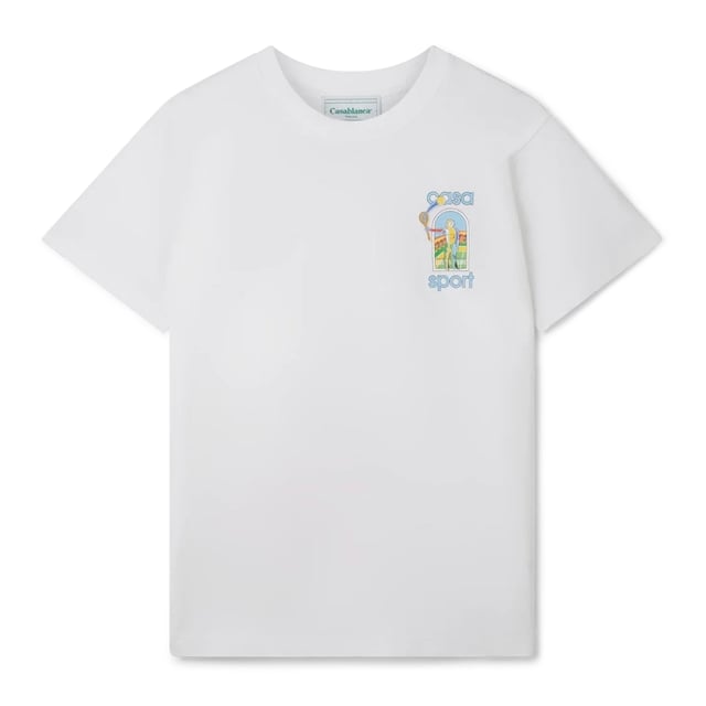 The Le Jeu Coloré t-shirt is a printed design inspired by Afro-Cubism artworks infused with bold paintings and cubism as seen in Nigeria, with the style adapted to that of our world. Crafted from organic cotton and featuring the house's seasonal artwork on the back and left chest. Completed with a classic crew neck.