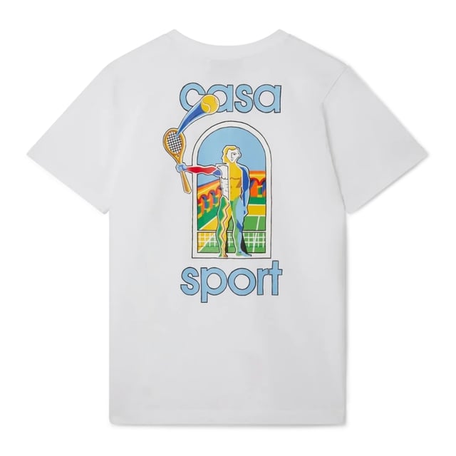The Le Jeu Coloré t-shirt is a printed design inspired by Afro-Cubism artworks infused with bold paintings and cubism as seen in Nigeria, with the style adapted to that of our world. Crafted from organic cotton and featuring the house's seasonal artwork on the back and left chest. Completed with a classic crew neck.