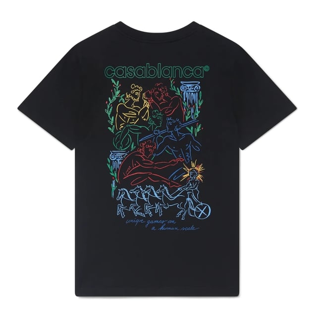 The Pentathlon t-shirt is a short-sleeved screen-printed design crafted from a jersey cotton fabric featuring the house's seasonal artwork inspired by ancient Greece, presenting as a free-hand sketch. Completed with a classic crew neck.