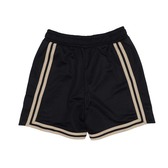 Juniors Palm Angels Logo Mesh Shorts in black white.- Elasticated waistband.- Contrasting edge stripes.- Palm Angels' signature Gothic branding at the front.- Split hems.- 100% Polyester.- Ref: PBCB0050011001