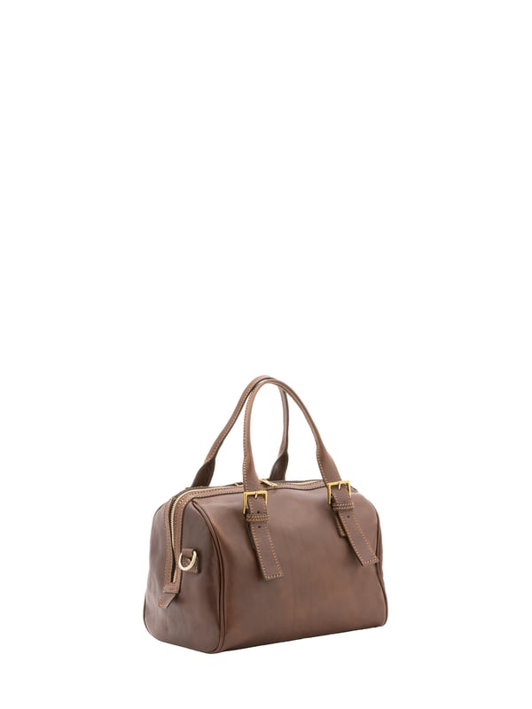 Alessia Firenze Bolsa de baúl Unisexo Bolsa baúl unisex. El cierre es con cremallera. Los bolsillos internos son uno con cremallera. Los bolsillos externos están ausentes. La bandolera es ajustable en piel. El asa es regulable en piel. Hay un compartimento interno. El material exterior es 100% Piel Auténtica. Internamente está forrado en algodón. Medidas: 29x27x13 cm. Hecho en Italia