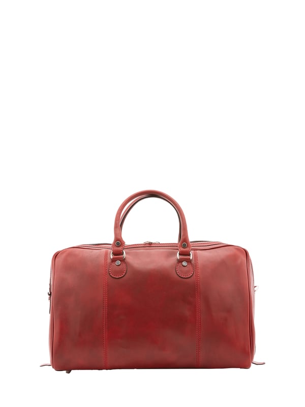 Bolsa de viaje unisex. El cierre es con cremallera. Los bolsillos internos son uno con cremallera. Los bolsillos externos están ausentes. La bandolera es ajustable y extraíble en piel. El mango es de piel. Hay un compartimento interno. El material exterior es 100% Piel Auténtica. Internamente está forrado en algodón. Medidas: 47x36x15 cm. Hecho en Italia