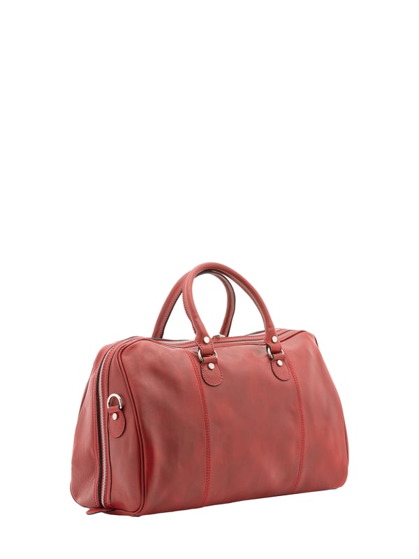 Bolsa de viaje unisex. El cierre es con cremallera. Los bolsillos internos son uno con cremallera. Los bolsillos externos están ausentes. La bandolera es ajustable y extraíble en piel. El mango es de piel. Hay un compartimento interno. El material exterior es 100% Piel Auténtica. Internamente está forrado en algodón. Medidas: 47x36x15 cm. Hecho en Italia