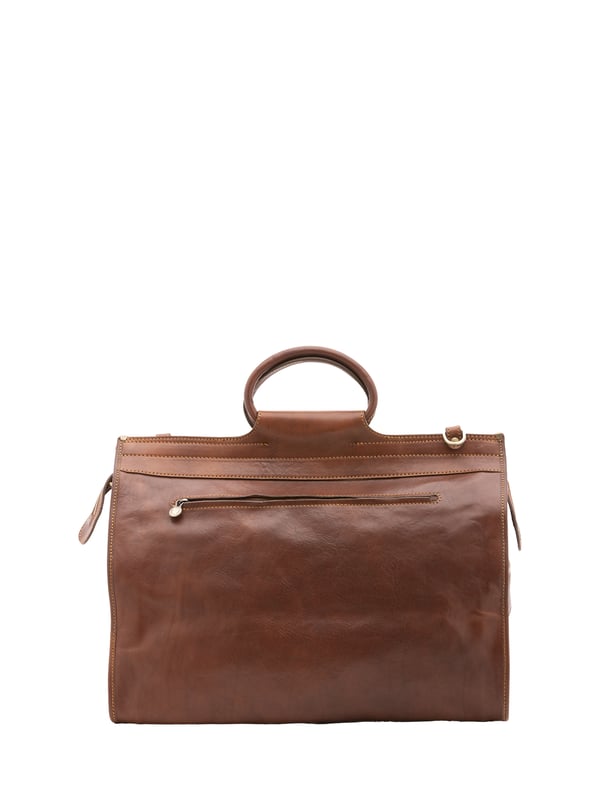 Alessia Firenze Bolsa de viaje Unisexo Bolsa de viaje unisex. El cierre es con cremallera. Los bolsillos internos son uno con cremallera. Los bolsillos externos son uno en la espalda con cremallera. La bandolera es ajustable y extraíble en piel. El mango es de piel. Hay un compartimento interno. El material exterior es 100% Piel Auténtica. Internamente está forrado en algodón. Medidas: 49x39x24 cm. Hecho en Italia