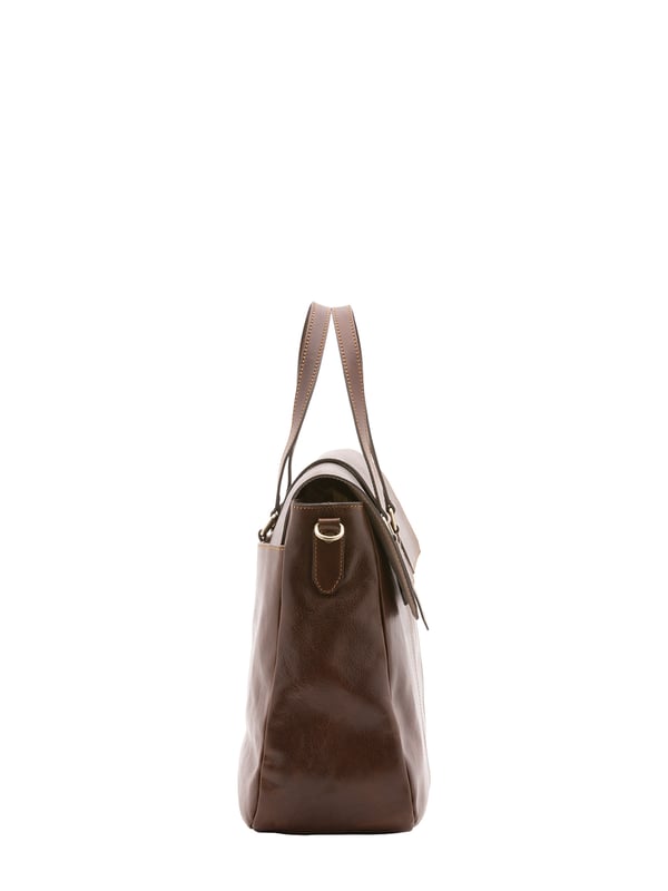 Unisex-Reisetasche mit Reißverschluss. eine Innentasche mit Reißverschluss und eine offene. fehlende Außentaschen. fehlender Schultergurt. im Ledergriff. ein Innenfach.  Außenmaterial. Innen mit Baumwolle gefüttert. Maße: 40x61x18 cm. Hergestellt in Italien