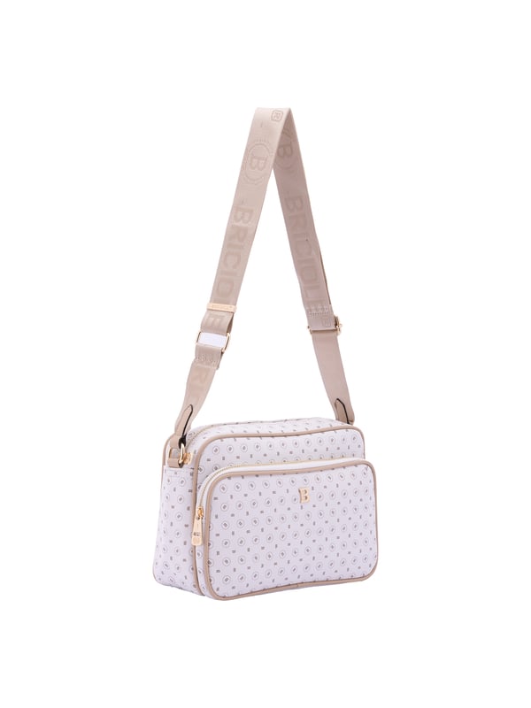 Bolso bandolera para mujer. El cierre es con cremallera. Los bolsillos internos son uno con cremallera. Los bolsillos externos son uno delantero con cremallera y otro trasero con cremallera. La bandolera es ajustable en tela. Falta el mango. Hay un compartimento interno. El material exterior es ecopiel. Internamente está forrado en poliéster. Medidas: 18x28x11 cm. Producto de moda