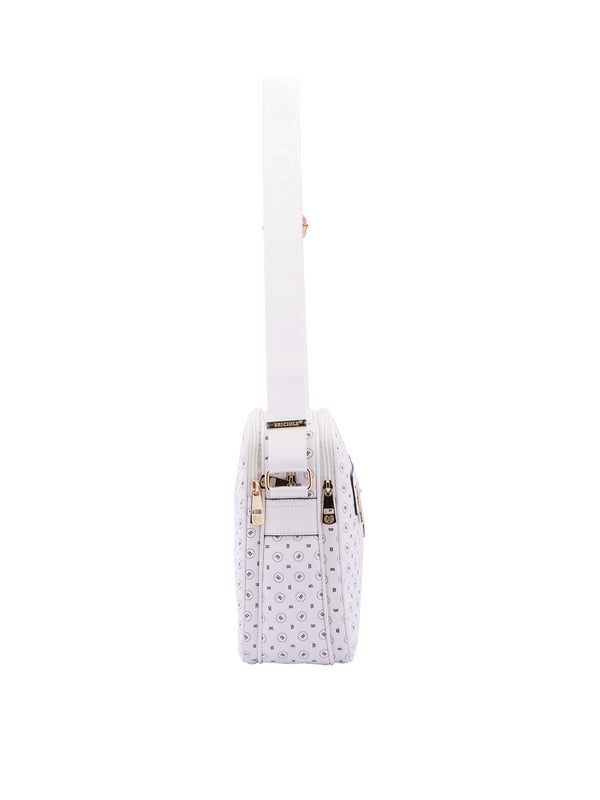 Briciole Bolso de hombro Mujer Bolso bandolera para mujer. El cierre es con cremallera. Los bolsillos internos son uno con cremallera. Los bolsillos exteriores son dos delanteros con cremallera y dos traseros con cremallera. La bandolera es ajustable en tela. Falta el mango. Hay tres compartimentos internos. El material exterior es ecopiel. Internamente está forrado en poliéster. Medidas: 24x29x11 cm. Producto de moda