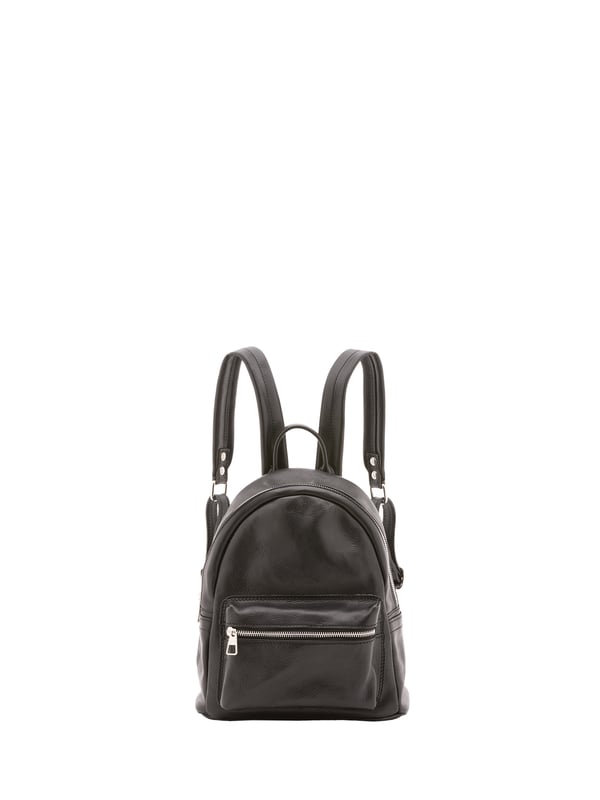 Alessia Firenze Mochila Unisexo Mochila unisex. El cierre es con cremallera. Los bolsillos internos son uno abierto. Los bolsillos externos son uno frontal con cremallera. La bandolera es ajustable en piel. El mango es de piel. Hay un compartimento interno. El material exterior es 100% Piel Auténtica. Internamente está forrado en algodón. Medidas: 23x29x13 cm. Hecho en Italia