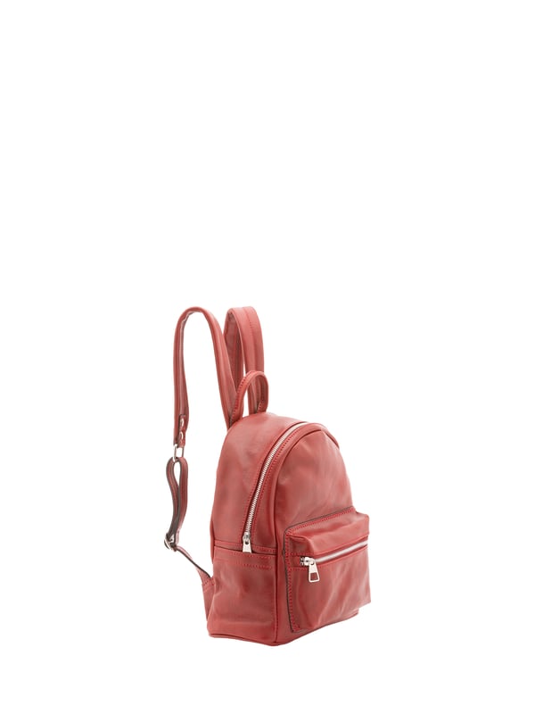 Unisex-Rucksack mit Reißverschluss. eine offene Innentasche. eine Vorderseite mit Außentaschen mit Reißverschluss. verstellbarer Schultergurt aus Leder. im Ledergriff. ein Innenfach.  Außenmaterial. Innen mit Baumwolle gefüttert. Maße: 23x29x13 cm. Hergestellt in Italien