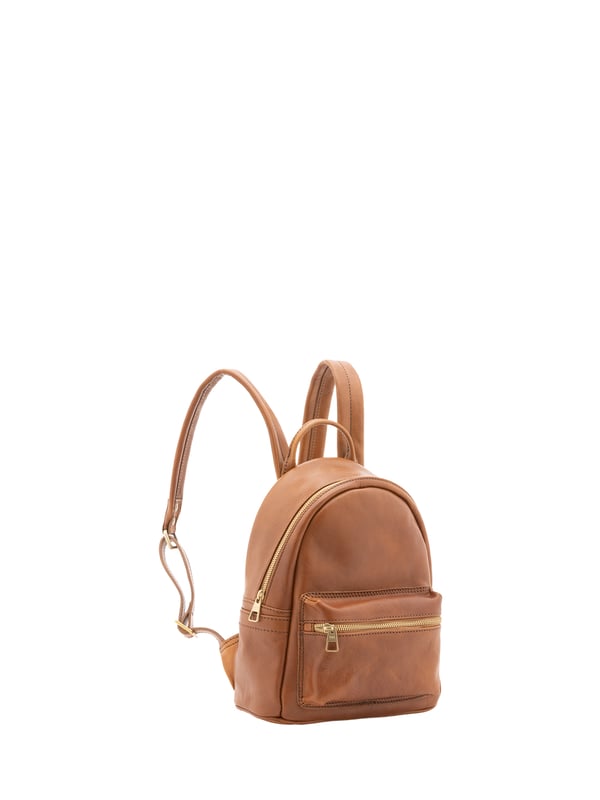 Unisex-Rucksack mit Reißverschluss. eine offene Innentasche. eine Vorderseite mit Außentaschen mit Reißverschluss. verstellbarer Schultergurt aus Leder. im Ledergriff. ein Innenfach.  Außenmaterial. Innen mit Baumwolle gefüttert. Maße: 23x29x13 cm. Hergestellt in Italien