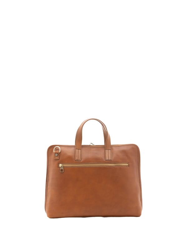 Alessia Firenze bolso de mano Unisexo Bolso unisex. El cierre es con cremallera. Los bolsillos internos son uno con cremallera y otro abierto. Los bolsillos externos son uno en la espalda con cremallera. La bandolera es ajustable en piel. El mango es de piel. Hay dos compartimentos internos. El material exterior es 100% Piel Auténtica. Internamente está forrado en algodón. Medidas: 40x30x5 cm. Hecho en Italia