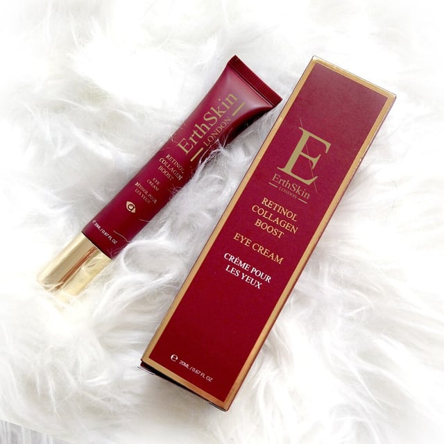 RETINOL COLLAGEN BOOST EYE CREAM 20ML The Retinol Collagen Boost Eye Cream 20ml is a powerful anti-aging treatment specifically formulated for the delicate skin around the eyes. This eye cream combines the benefits of retinol and collagen to target fine lines, wrinkles, and crow’s feet, while also improving skin elasticity and firmness. The retinol works to accelerate cell turnover, reducing the appearance of aging signs, while the collagen helps to plump and hydrate the skin, restoring a youthful, lifted look. The lightweight formula absorbs quickly, leaving the eye area smooth, refreshed, and rejuvenated.
