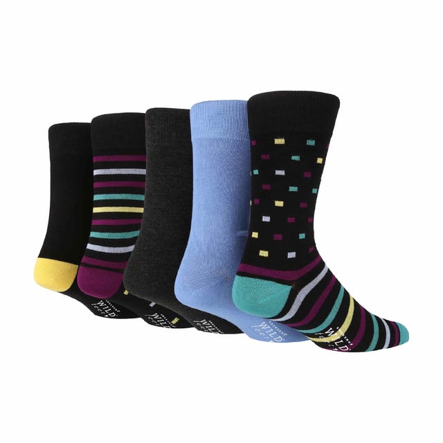 Wild Feet Men’s 5 Pack Bamboo Jacquards Socks: Wild Feet are a great choice if you’re after quality, traditional colours as well as some classic striped patterns for your feet. If you’re looking for a softer dress sock then these are the ideal ones for you!. These socks are made from a rich Viscose from Bamboo material which makes them very breathable, naturally moisture wicking and some of the softest socks you’ll ever wear!. These socks would be ideal for everyday wear or for the working day. They could even make a great gift for someone that you know needs an upgrade on their sock drawer with the amazing comfort that they provide. Wild Feet is a range of socks featuring cool designs, bold colours and quirky catchphrases - from pugs and penguins, to lions and llamas! - Choose from a range of styles for men and ladies, from dress to trainer socks. There are even some sporty styles available!. There are 4 variations to choose from with plain and striped patterns per pack. They come in one size Men’s 7-11 UK, are made from 70% Viscose Bamboo 28% Polyester 2% Elastane and are machine washable. Extra Product Details: Men’s 5 Pack Jacquards Socks Viscose Bamboo Fibre 4 Style Choices Super Soft & Comfy A Great Gift Ideal For Everyday Wear Wild Feet Branded One SIze Men’s 6-11 Machine Washable