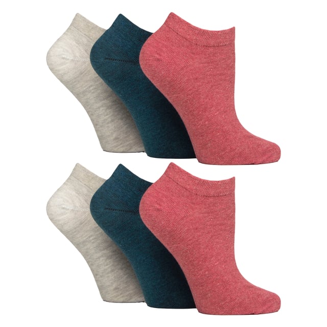 Gentle Grip - Ladies 6 Pack Diabetic Trainer Socks: Discover the ultimate solution for diabetic foot care with Gentle Grip's specially crafted diabetic socks for women. Engineered by technical experts, these Gentle Grip Diabetic Trainer socks offer a tailored approach to diabetic foot health with a low cut trainer length, perfect for the Spring & Summer seasons. Experience unparalleled comfort with these luxuriously soft cotton-rich socks, meticulously designed to securely hold ankles without elastication, eliminating the tightness that can pose problems for those with circulatory issues. Featuring hand-linked toes for smooth seams, these socks prioritise comfort for diabetics, preventing irritation and soreness. . The specially shaped and woven Honeycomb Tops effortlessly conform to the contours of your ankle, eliminating uncomfortable constriction rings, crucial for diabetic individuals. Trust in Gentle Grip's commitment to comfort and quality, ensuring your feet receive the care they deserve. These socks come in 6 pair packs and are available in 6 different options. They are made from: 77% Cotton, 15% Polyester, 1% Elastane. They come in Ladies One Size 4-8 UK and are Machine Washable. Extra Product Details: Gentle Grip Diabetic Trainer Socks  NON ELASTIC Ankle Top Smooth Toe Seam HoneyComb Top Hand Linked Toe Seam Soft Touch Cotton Designed For Diabetes Ideal for Large or Swollen Legs