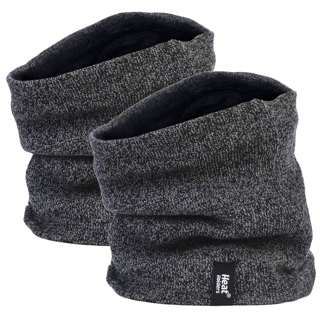 Heat Holders - Jersey térmico de invierno para hombre: Disfruta de una calidez insuperable y una comodidad de otro mundo con el calentador térmico de cuello de invierno para hombre Heat Holders. Diseñado para una adaptabilidad total, este calentador de cuello está listo para combinar con abrigos casuales o abrigos formales, convirtiéndose en una adición inteligente a su colección de invierno. Siente la máxima comodidad que promete este calentador de cuello, un esencial para cada salida helada. Al deslizarse sobre la piel, el tacto acogedor y afelpado crea una sensación envolvente cada vez que te lo pones. Colócalo sobre el cuello para un calor inmediato o súbelo para una mayor protección. Un ajuste esculpido que se amolda alrededor del cuello y la barbilla. Es como tu escudo personal contra los vientos cortantes, con el máximo aislamiento. Corrientes de aire molestas: ¡olvídate de los calentamientos! Nuestros calentadores de cuello son sus mini mantas calientes, dirigidas a zonas sensibles como el cuello y la parte inferior de la cara. . Detalles esenciales del producto: - Excepcional retención del calor - Hilo térmico de alta calidad - Diseño ingenioso - Perfecto para cualquier escapada invernal - Adecuado para tallas únicas