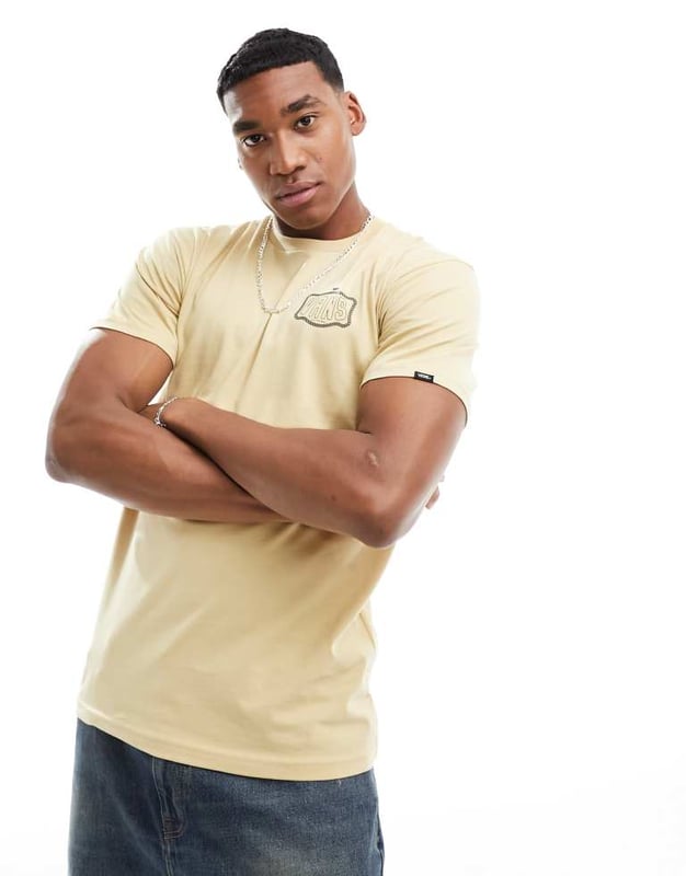 T-Shirts & Vests by Vans Your new go-to Branded design Crew neck Short sleeves Regular fitSold By: Asos