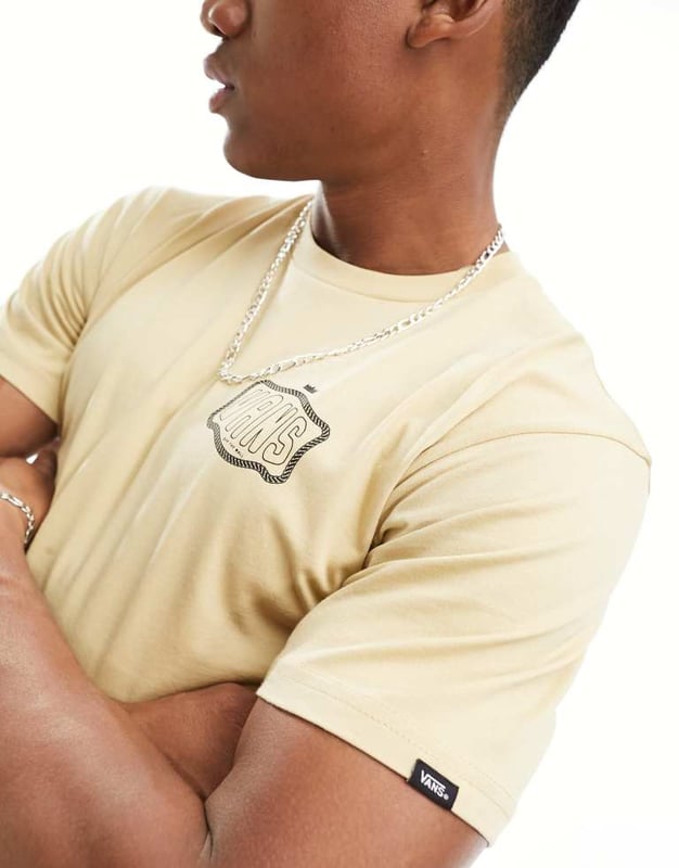 T-Shirts & Vests by Vans Your new go-to Branded design Crew neck Short sleeves Regular fitSold By: Asos
