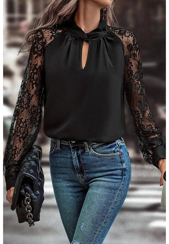 Black Keyhole Neckline Floral Lace Raglan Sleeve Blouse
  Keyhole neckline
  Delicate floral lace sleeves
  Raglan sleeves for a modern silhouette
  Available in sizes S to XL
  Low elasticity
Material: 100% Polyester