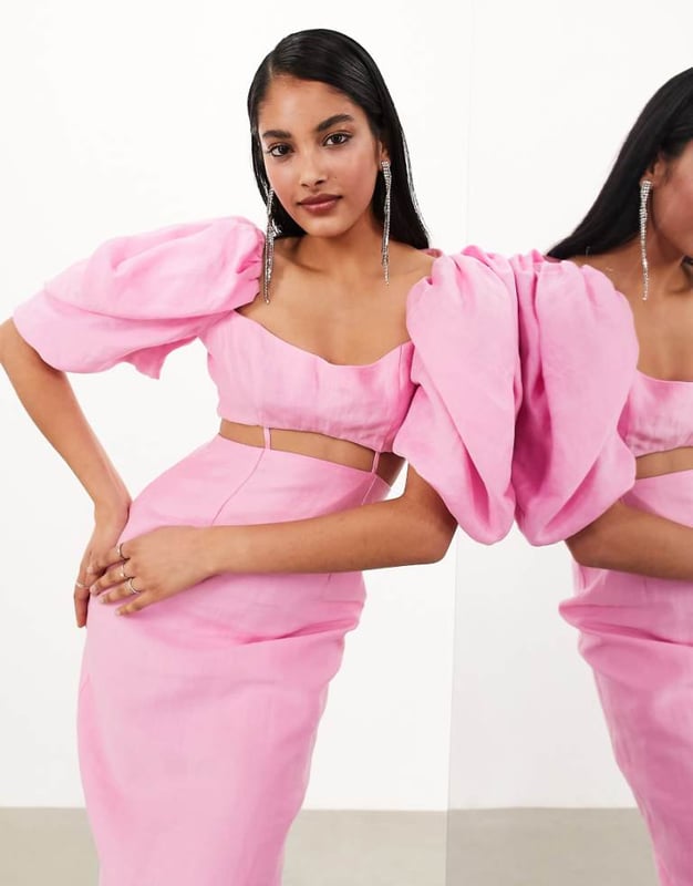 Dresses by ASOS EDITION Best dressed: secured Square neck Puff sleeves Cut-out waist Zip-back fastening Kick split Regular fitSold By: Asos