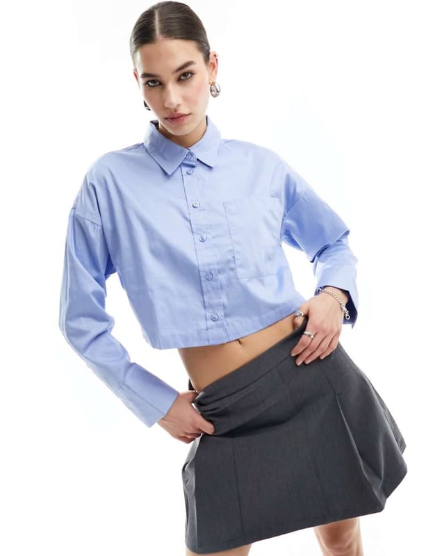 Tops by JDY Brb, adding to basket Spread collar Button placket Cropped length Regular fitSold By: Asos