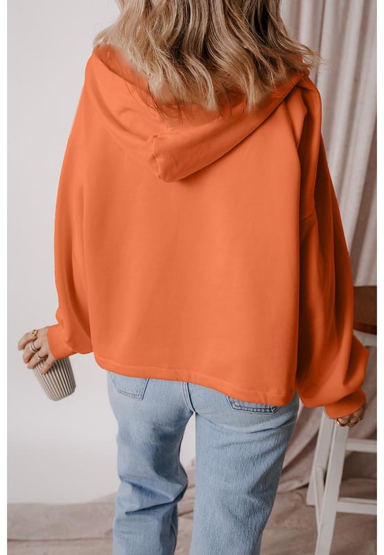 Orange fleece lined hoodie
  Half zipper for easy wear
  Functional kangaroo pockets to keep essentials close
  Fleece
  lined design for added comfort
  Medium elasticity
  Perfect for casual outings or lounging
  Refer to size chart for perfect fit
Material: 50% Polyester 50% Cotton