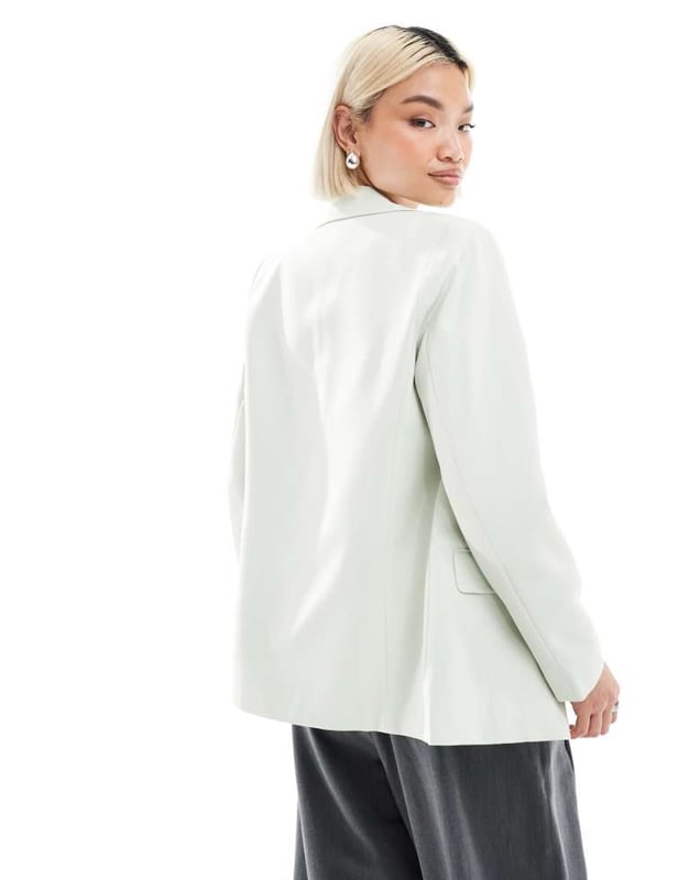 Miss Selfridge blazer in sage green - LGREEN Blazers by Miss Selfridge Your sign to stop scrolling Notch lapels Open front Pocket details Regular fitSold By: Asos