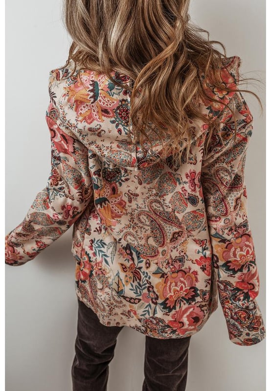 Classic paisley pattern for a touch of retro charm
  Floral design for a botanical element
  Sherpa
  lined interior for extra warmth and comfort
  Practical hood for additional coverage and style
Material: 100% Polyester
