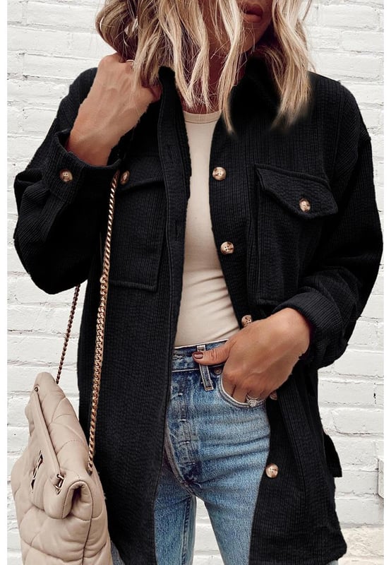Black corduroy shacket
  Functional flap pockets
  Button
  up closure
  Shirt collar for a sophisticated touch
  Perfect for a cozy and stylish feel
Material: 75% Polyester 20% Viscose 5% Elastane
