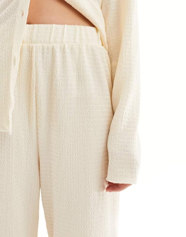 Trousers & Leggings by Vero Moda Part of a co-ord set Shirt sold separately High rise Elasticated waistband Wide legSold By: Asos